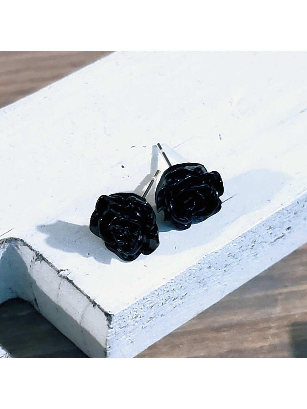Sustainable Black Rose Flower 11mm Lucite Acrylic Stud Earrings - Picture 1 of 4